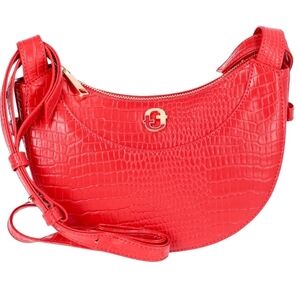Olivia Saddle/Crossbody Red Bag Purse New
